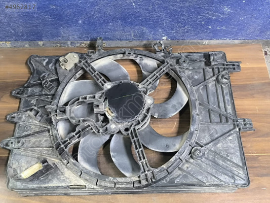 Fiat egea 1.3 fan davlumbazı