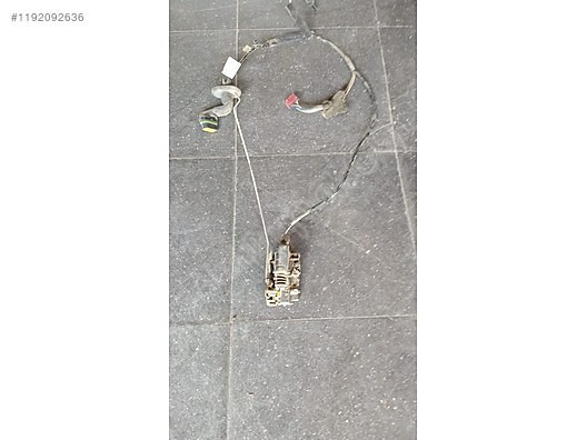 Kango 2 sağ ön kapi kilidi 1500 TL