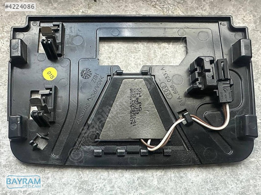 AUDİ Q2 ÖN CAM SENSÖR KAMERA TABLASI