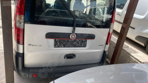 FIAT DOBLO BAGAJ KAPAGI CIKMA 2