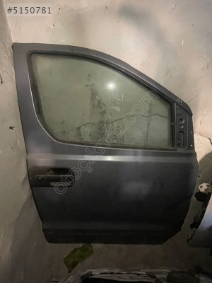 HYUNDAİ H1 SAĞ ÖN KAPI