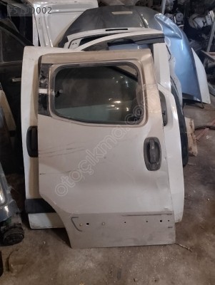 Fiat Fiorino sol sürgülü kapı