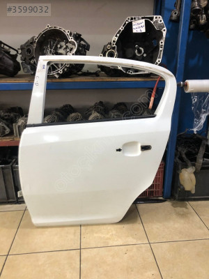OPEL CORSA D HATASIZ SOL ARKA KAPI