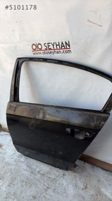 3AE833055 volkswagen passat b7 sol arka kapı