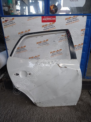Toyota Auris Çıkma Sağ Arka Kapı Boş 2007-2012