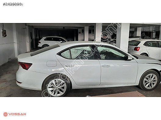 SKODA OCTAVİA 2022 ORJİNAL ÇIKMA MOTOR ŞANZIMAN KAPI İ - Skoda  Orijinal Çıkma Yedek Parça Ankara