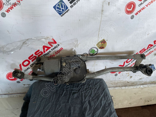 8p2955119f silecek motoru 2012 Audi A3 Çıkma ORJİNAL - Audi 8p2955119f Orijinal Çıkma Yedek Parça Ankara