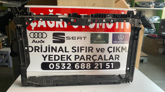 654805588D Skoda scala ön panel