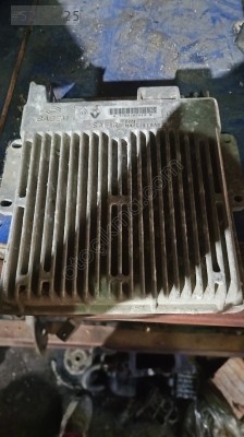 Renault Clio 2 motor beyni