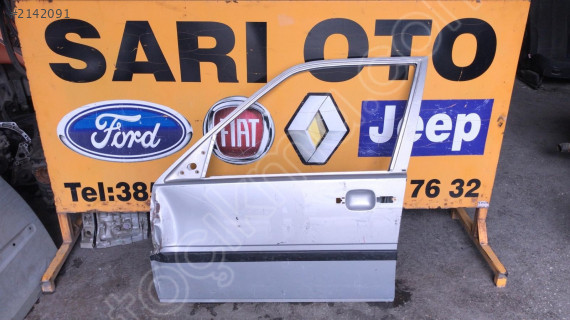 VOLVO 400 SERİSİ SOL ÖN KAPI