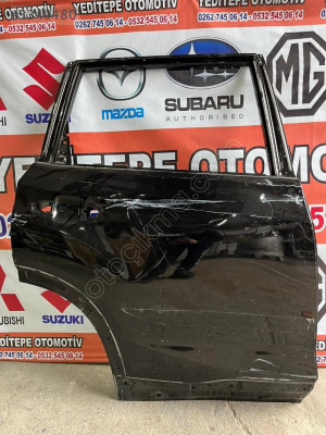 subaru forester sağ arka kapı