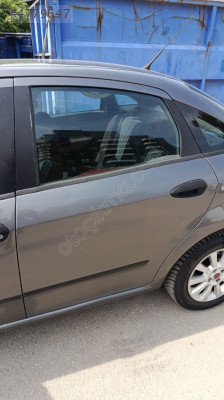 Fiat Linea sol arka kapı dolu hatasız