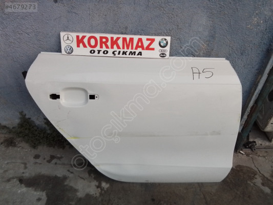 AUDI A5 SAĞ ARKA KAPI