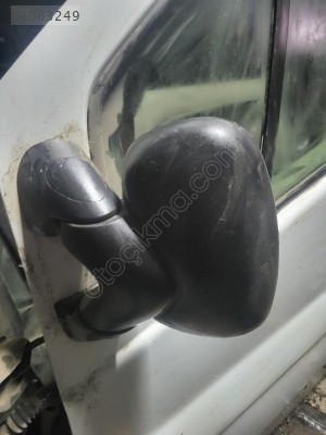 Renault trafic sol ayna