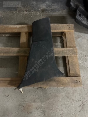 Renault Megane 2 orta direk plastiği