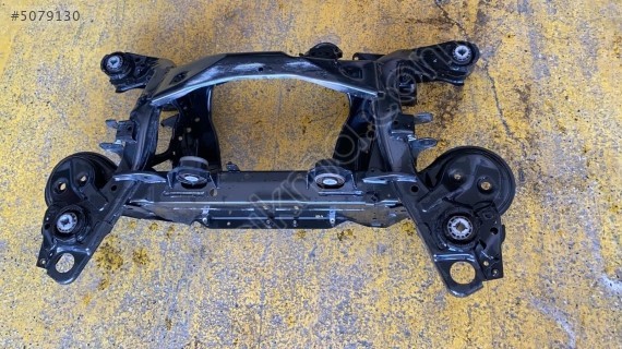 VOLVO XC90 ARKA MOTOR TRAVERSİ