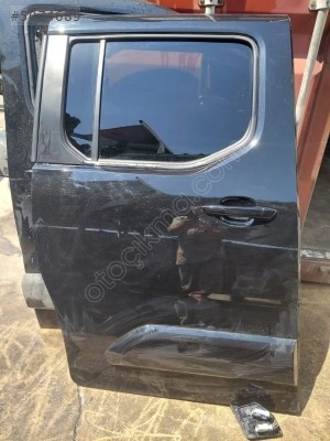 FİAT DOBLO 5 SAĞ SÜRGÜLÜ ARKA KAPI