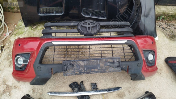 Hilux ön tampon