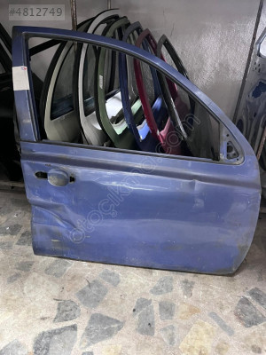 Nissan Micra K12 Sağ Ön Kapı