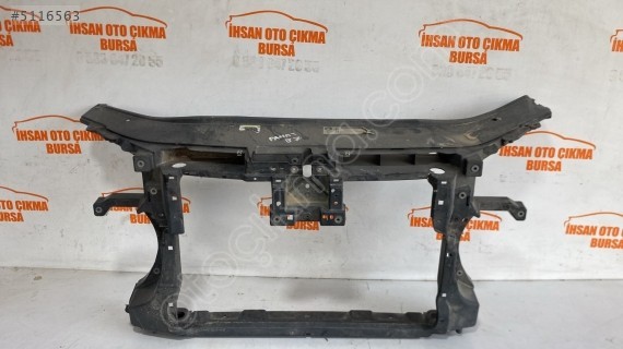 VOLKSWAGEN Passat 2010 2014  Ön Panel 3AA805588