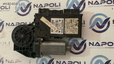 8E1959801F AUDİ A4 SOL ÖN CAM MOTORU