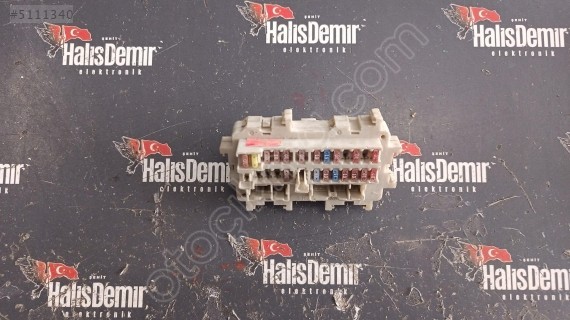 NİSSAN NAVARA SİGORTA KUTUSU