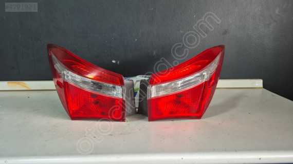 TOYOTA COROLLA SAĞ-SOL STOP 14286F/E - 85F/E