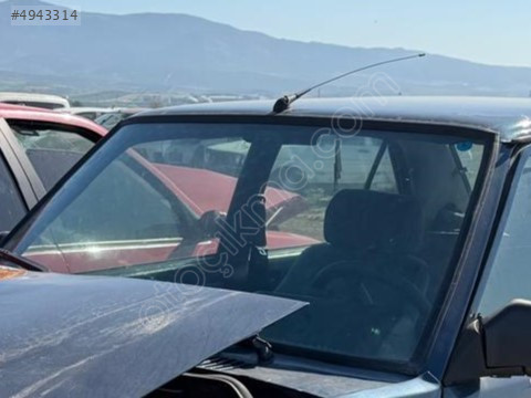 TOFAŞ DOĞAN SLX ÖN CAM ÇIKMA