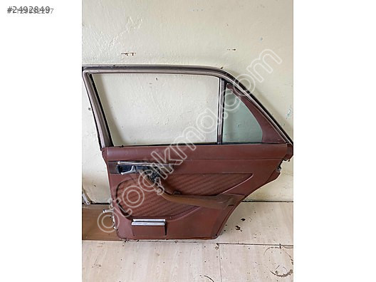 MERCEDES W126 ORJİNAL SAĞ ARKA KAPI ÇIKMA ÇITIR HASARLI TEMİ