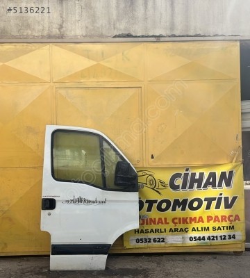 Renault master 2 sağ ön kapı
