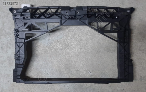 SEAT LEON 2013-2020 ÖN PANEL 5F0805588C SIFIR