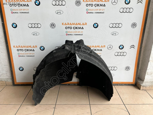 AUDİ Q3  SOL ÖN DAVLUMBAZ ORİJİNAL