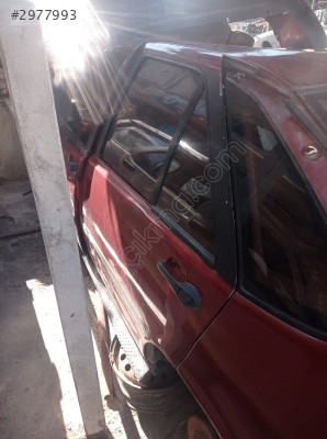 Tempra sol arka kapi
