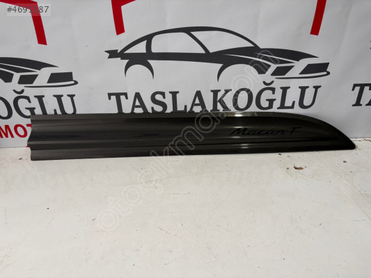 PORSCHE MACAN SAĞ ÖN KAPI ÇITASI
