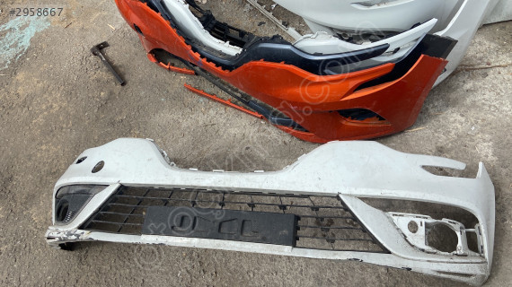 RENAULT MEGANE 4 ÖN TAMPON RENO