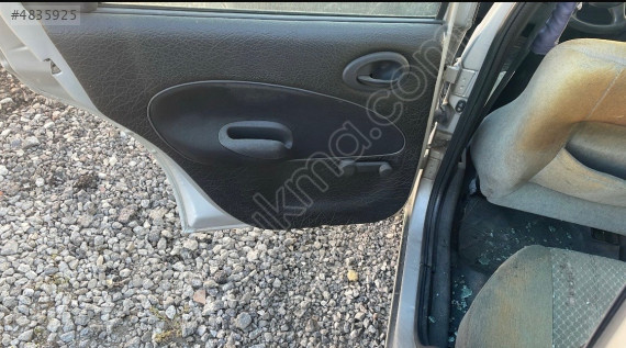Ford escort sol arka kapı döşemesi