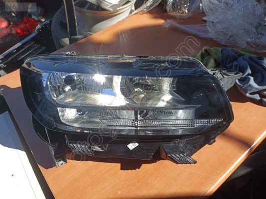 Fiat Doblo 5 Sağ Ön Far Düz