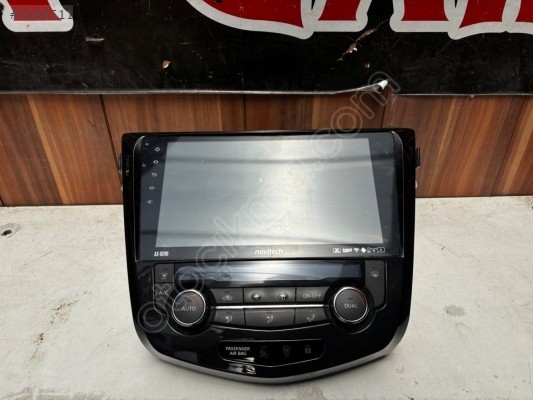 Nissan Qashqai J11 Multimedya