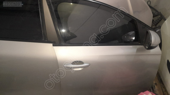 Renault talıant sağ ön kapı