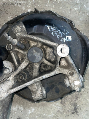 PASSAT CC SCİROCCO TİGUAN SAĞ  AKS ARKA TAŞIYICI 3C0505434K - Volkswagen 3c0505436f 3C0505434K Orijinal Çıkma Yedek Parça Ankara