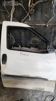 FİAT DOBLO SAĞ ÖN KAPI