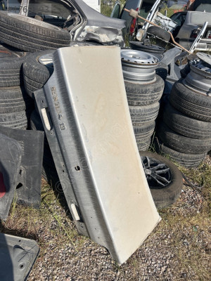 Renault 19 bagaj kapağı