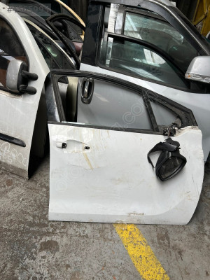 PEUGEOT 208 SAĞ ÖN KAPI / MERT OTO