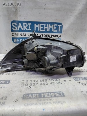 ÇIKMA RENAULT CLİO 4 SAĞ ÖN FAR