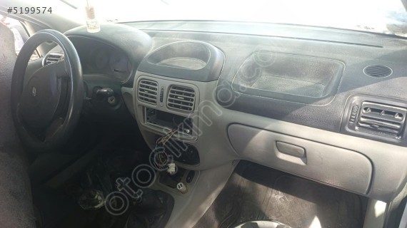 Renault Clio torpido