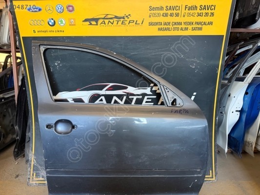 SKODA FABİA SAĞ ÖN KAPI ÇIKMA ORİJİNAL