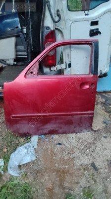 Dodge Nitro sol ön kapı çıkma hasarsız orijinal