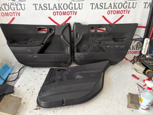RENAULT MEGANE 2 SAĞ SOL ÖN SAĞ ARKA KAPI DÖŞEMESİ