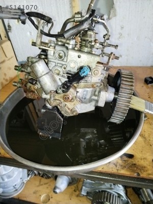 Isuzu 1.7 mazot pompası kod 89143 3280