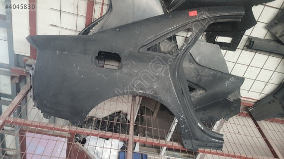 AUDI A8 2004 2010 SAĞ ARKA ÇAMURLUK SIFIR 4E0809844